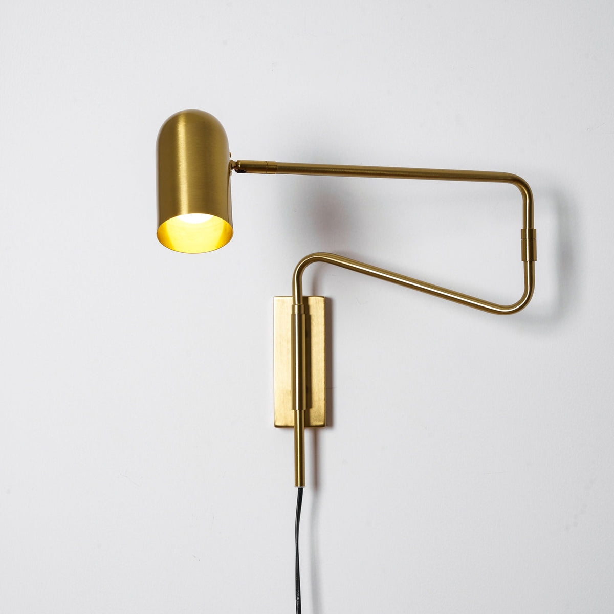Adjustable Plug In Wall Lamp with Arm-Lighting > Wall Lights-casanuva-casanuva