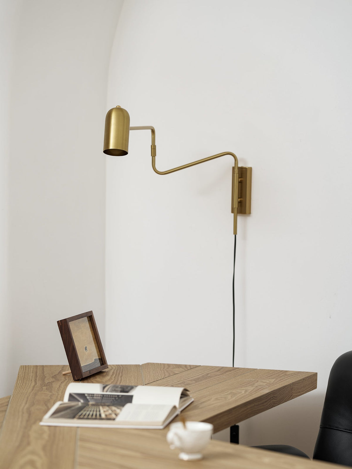 Adjustable Plug In Wall Lamp with Arm-Lighting > Wall Lights-casanuva-casanuva