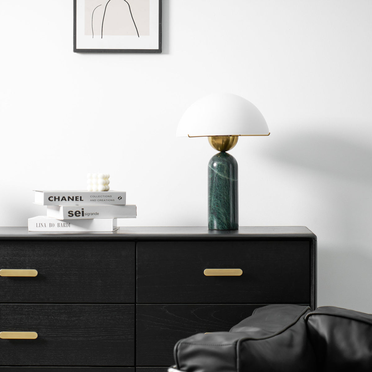 Alabaster Table Lamp with Elegant Design-Lighting > Table Lamps-casanuva-casanuva