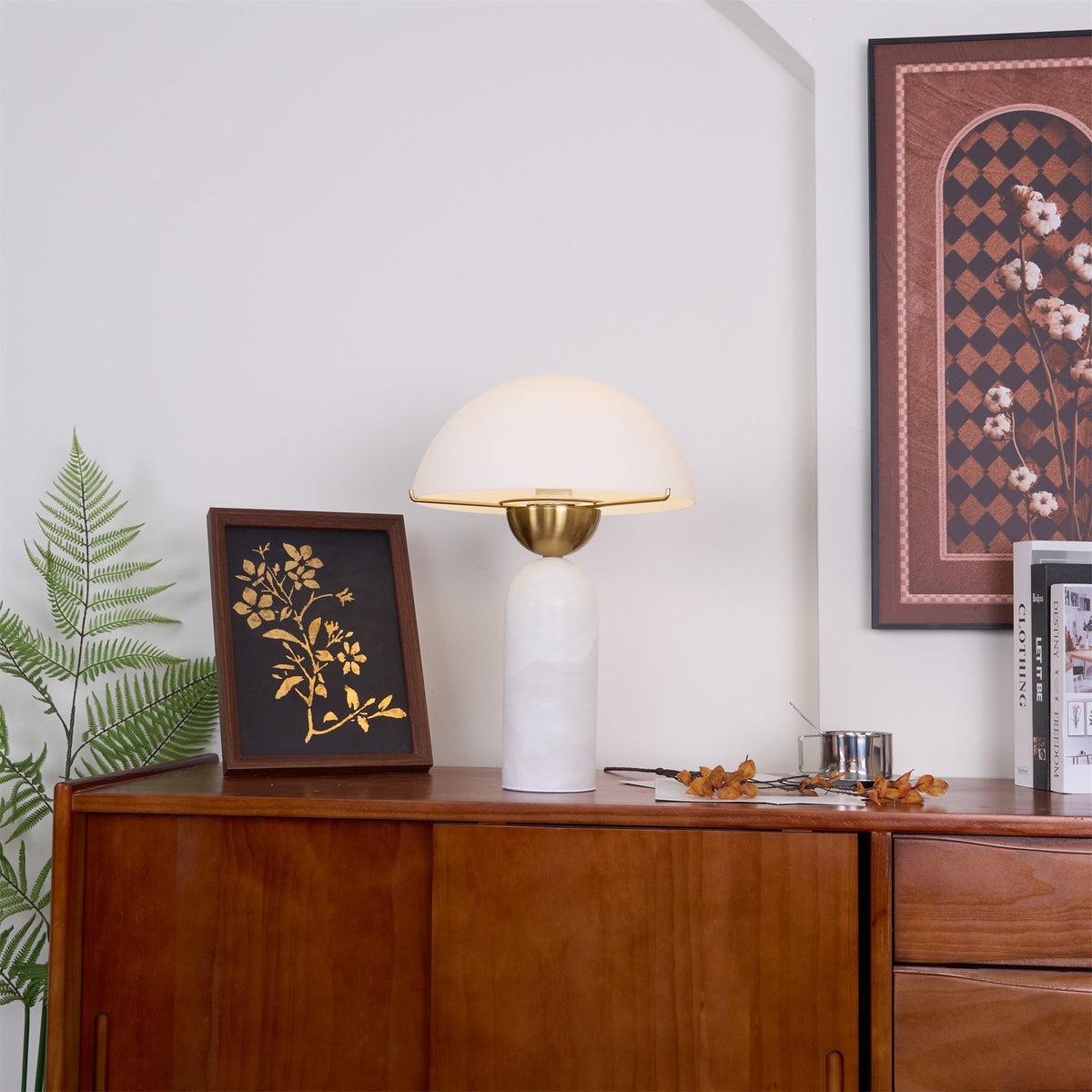 Alabaster Table Lamp with Elegant Design-Lighting > Table Lamps-casanuva-casanuva