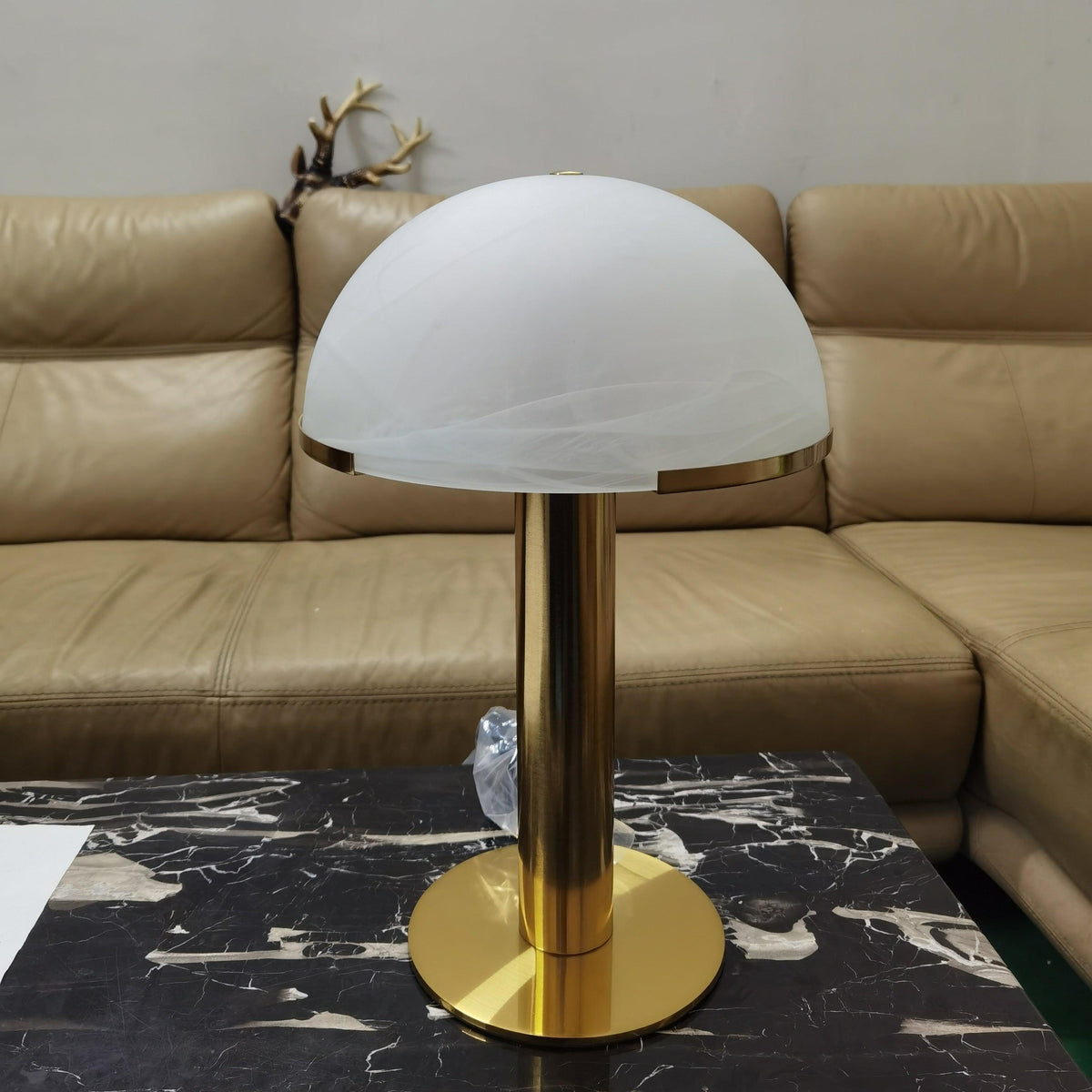 Alabaster Table Lamp with Elegant Design-Lighting > Table Lamps-casanuva-30cmx50cm-Gold & White Glass-American plug-casanuva