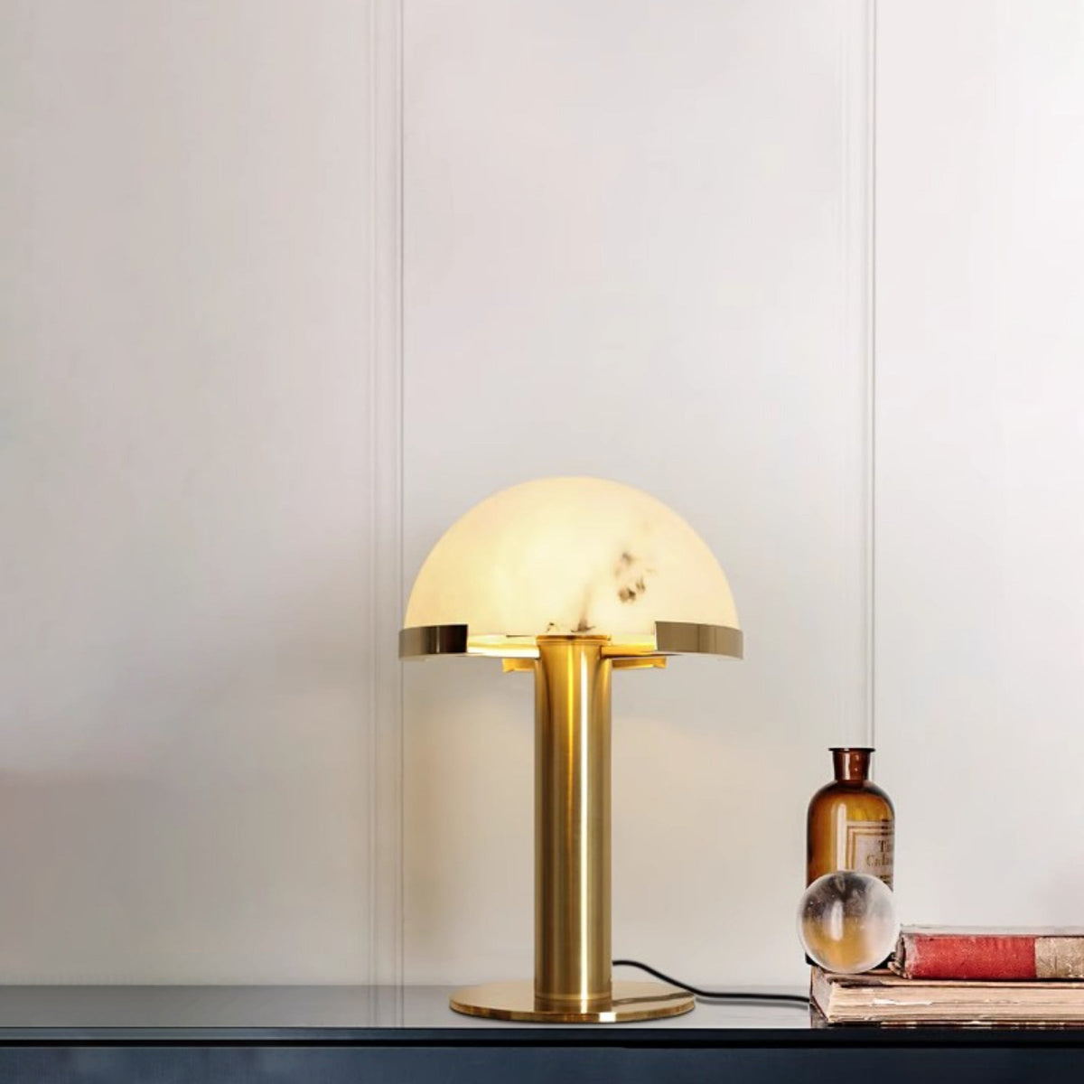 Alabaster Table Lamp with Elegant Design-Lighting > Table Lamps-casanuva-casanuva