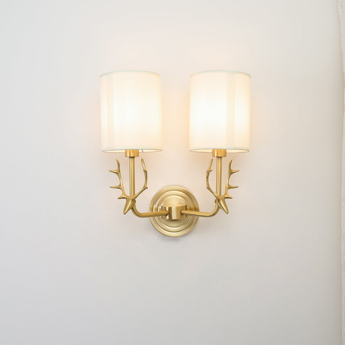 Brass Deer Head Wall Light Fixture-Lighting > Wall Lights-casanuva-casanuva