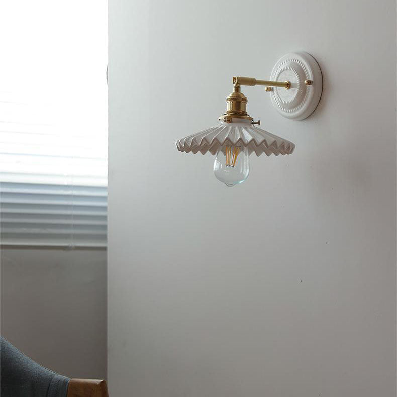 Ceramic and Brass Wall Lamp with Minimalist Design-Lighting > Wall Lights-casanuva-casanuva