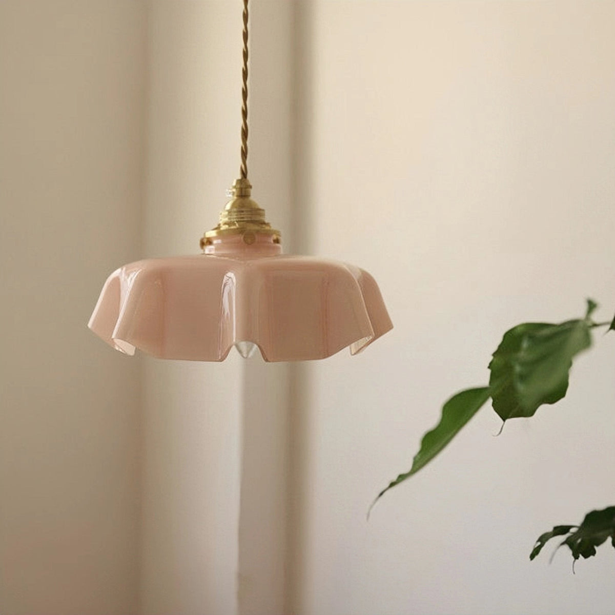 Cream Flower Glass Pendant Light-Lighting > Chandeliers & Pendant Lights-casanuva-casanuva