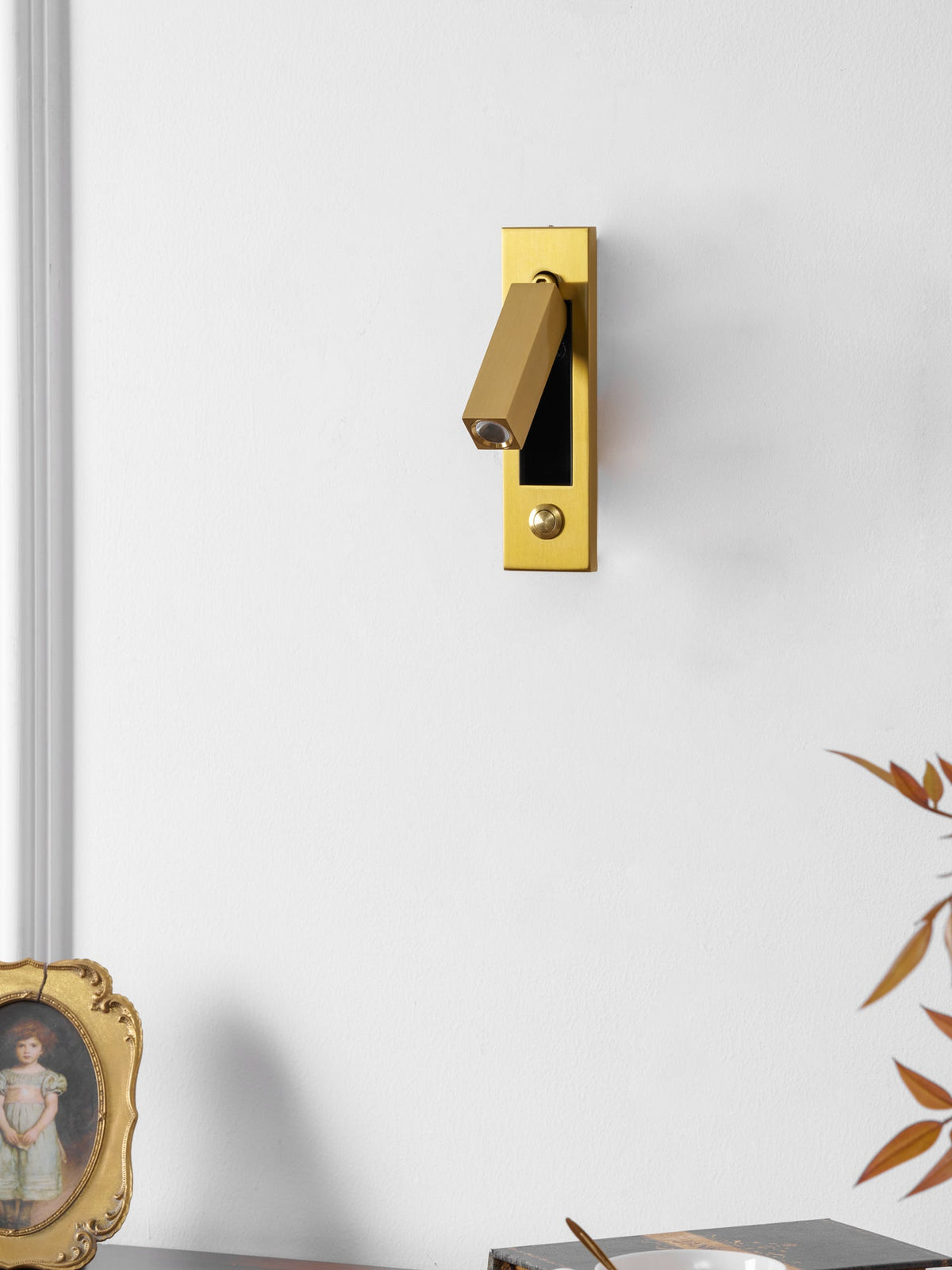 Embedded Bedside Light Fixture-Lighting > Table Lamps-casanuva-casanuva