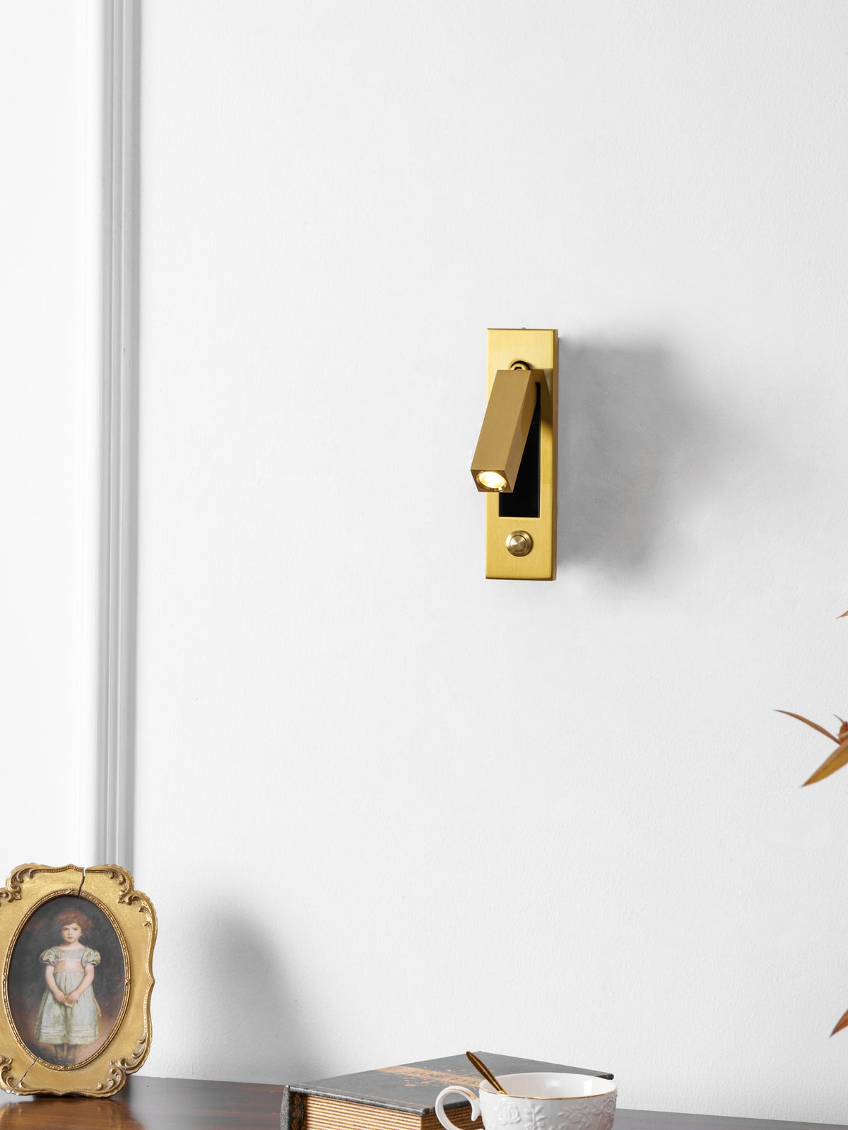 Embedded Bedside Light Fixture-Lighting > Table Lamps-casanuva-casanuva