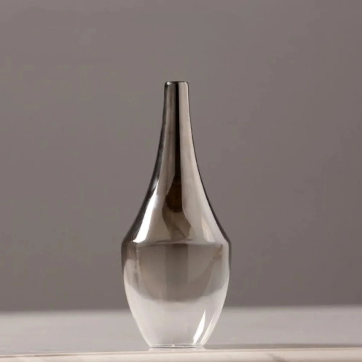 Floral Vase Elegant Design for Contemporary Interiors-Home Decor > Vases-casanuva-10cm x 10cm x 22cm H-casanuva