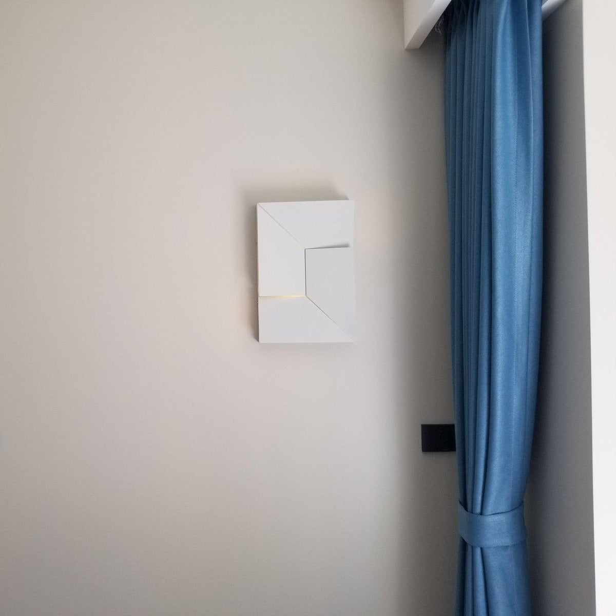 Grand Wall Sconce-Lighting > Wall Lights-casanuva-casanuva
