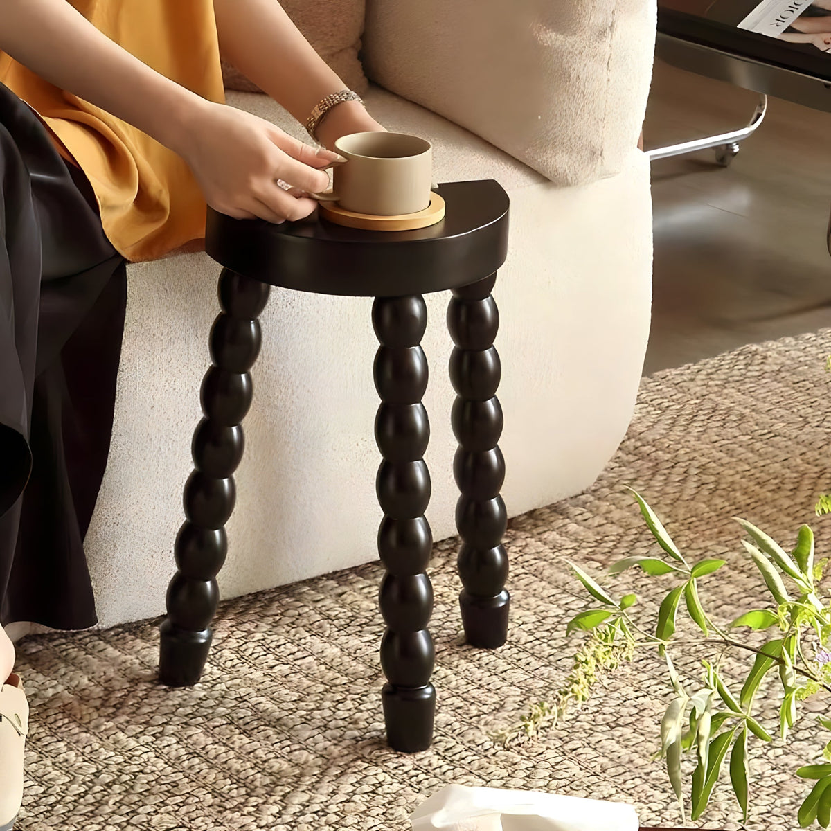 Half Moon Mini Table with Bubble Design-Furniture > Side Tables-casanuva-casanuva