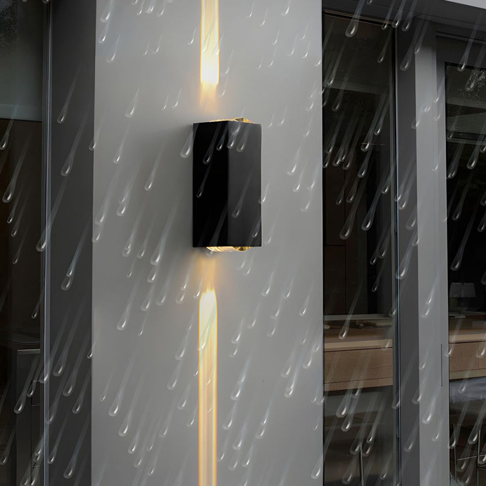 IP65 Black Aluminum LED Outdoor Wall Light-Lighting > Outdoor Lighting-casanuva-casanuva