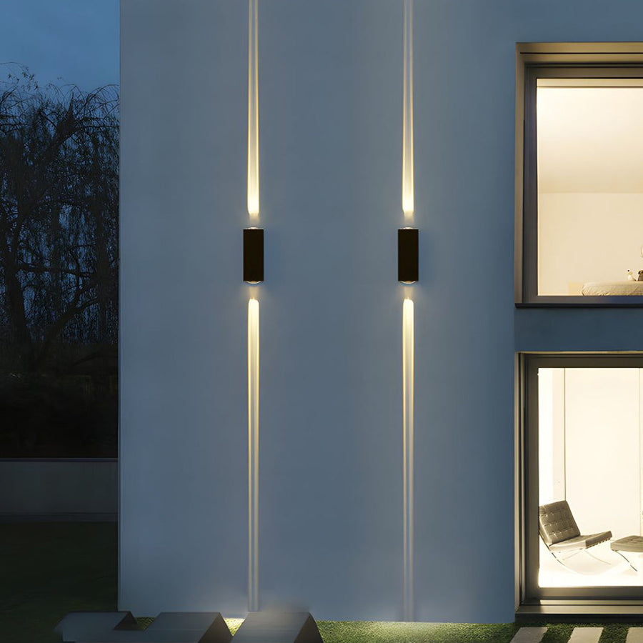 IP65 Black Aluminum LED Outdoor Wall Light-Lighting > Outdoor Lighting-casanuva-casanuva