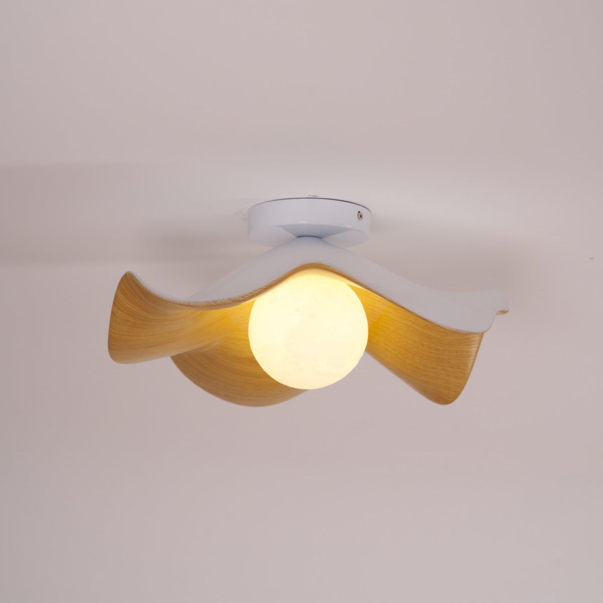 Lotus Leaf Pendant Light with LED Illumination-Lighting > Pendant Lights-casanuva-casanuva