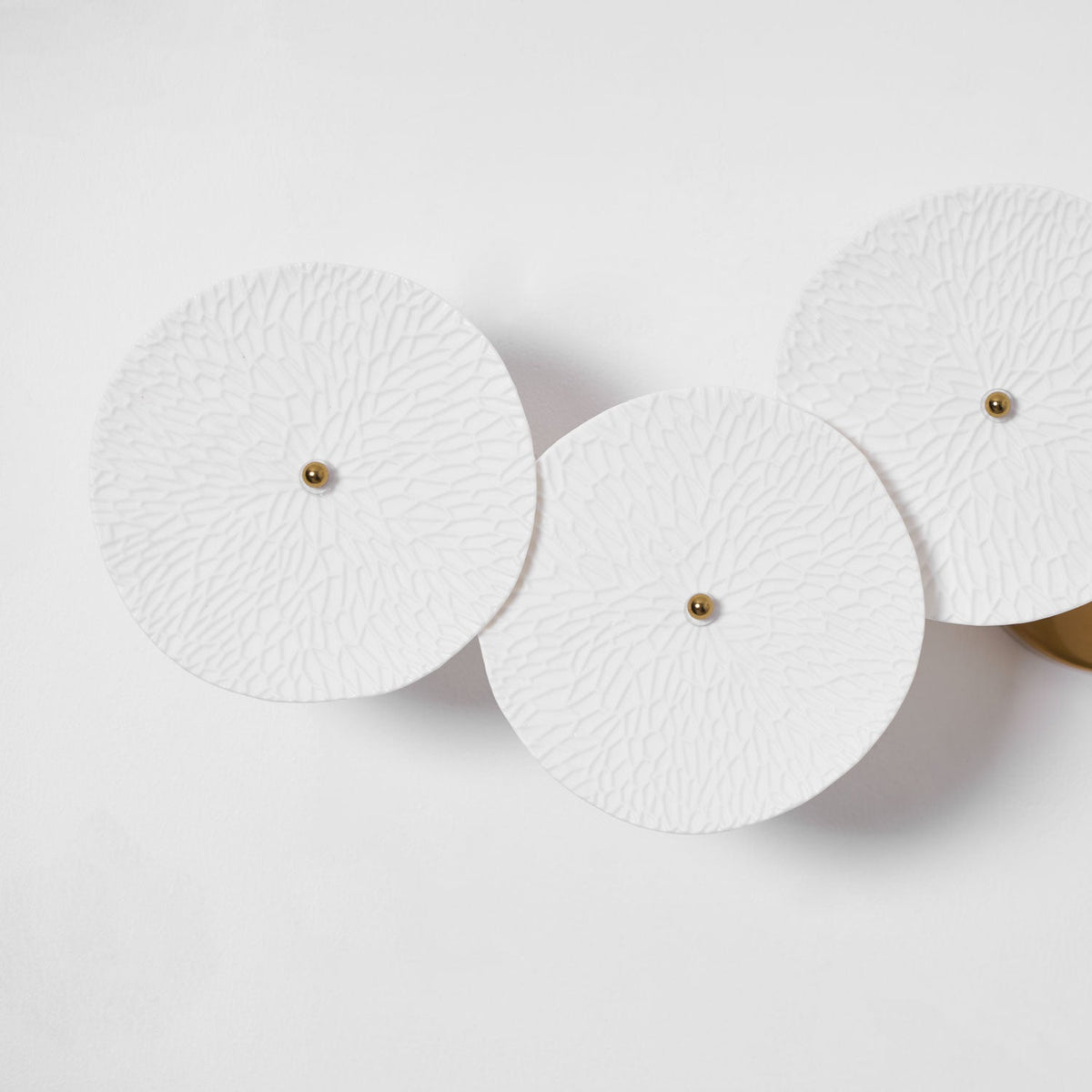 Lotus Petal LED Wall Lamp-Lighting > Wall Lights-casanuva-casanuva