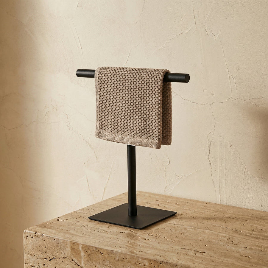Metal Towel Rack with Non-Slip Base for Bath and Hand Towels-Bedding & Bath > Bathroom Accessories-casanuva-casanuva