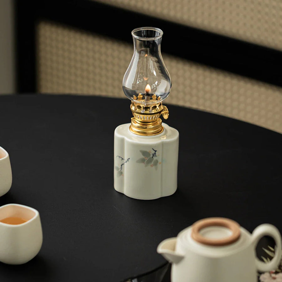 Oil Lantern with Adjustable Flame and Durable Design-Home Decor > Decorative Accessories-casanuva-casanuva