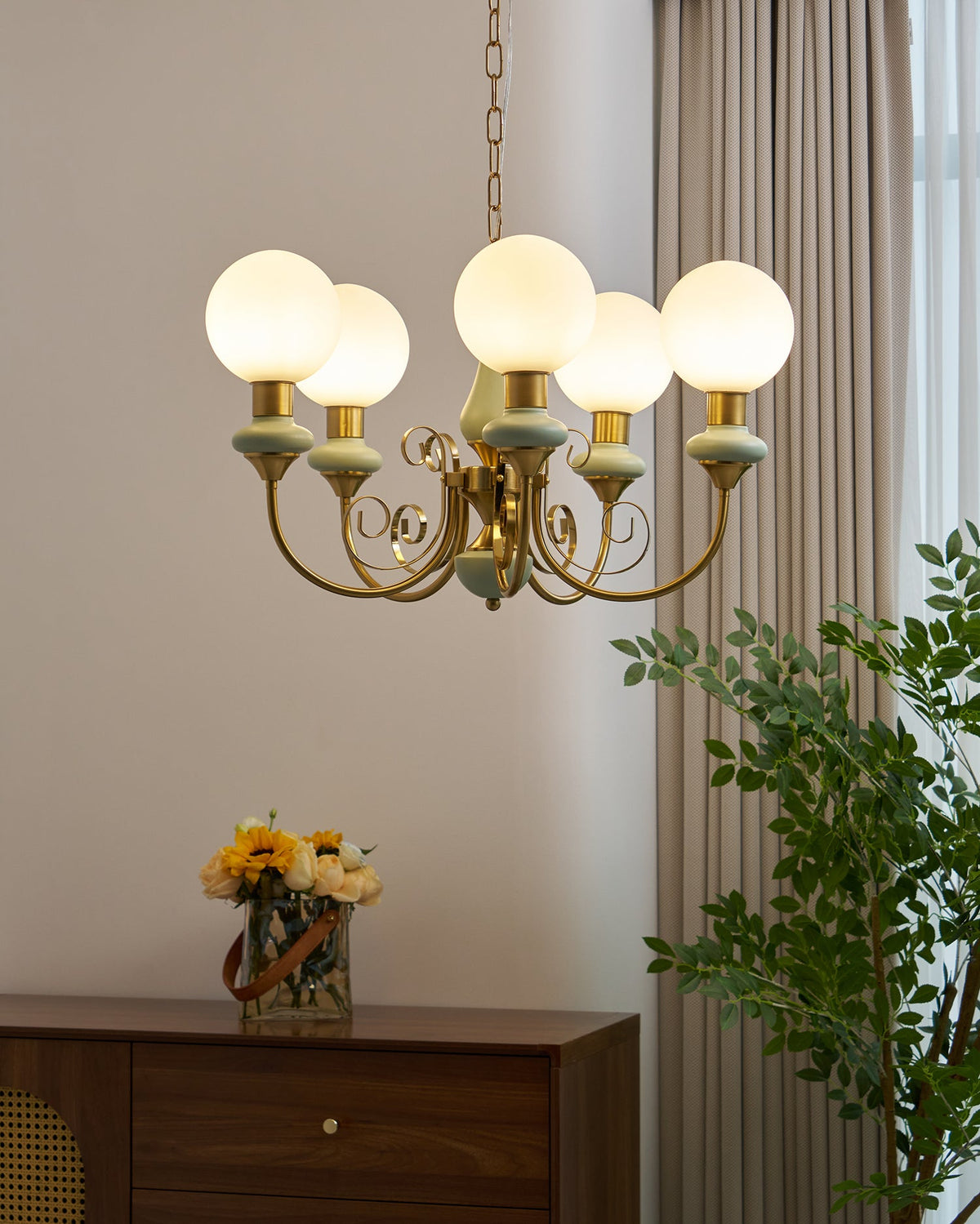 Onyx Crystal Chandelier-Lighting > Chandeliers & Pendant Lights-casanuva-casanuva