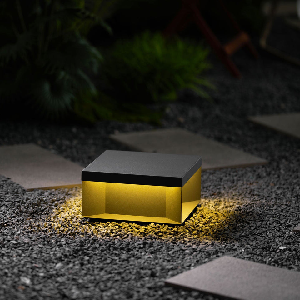 Outdoor Post Light Black Finish-Lighting > Outdoor Lighting-casanuva-casanuva