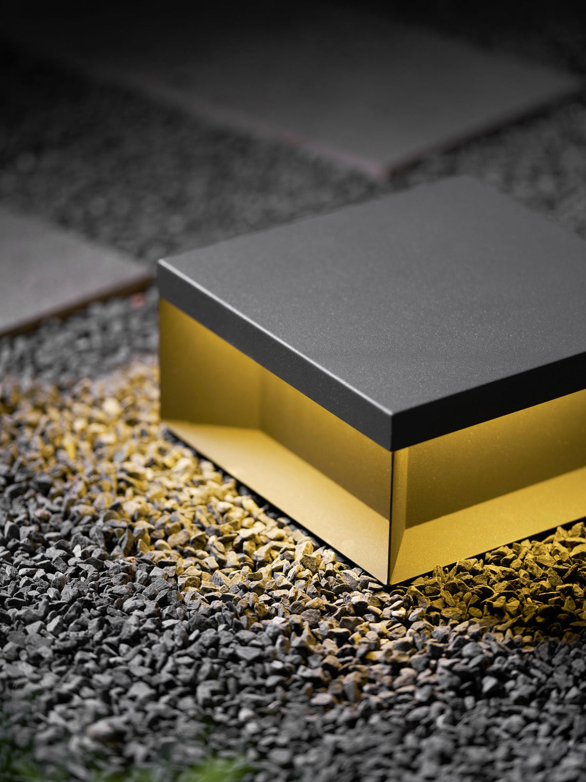 Outdoor Post Light Black Finish-Lighting > Outdoor Lighting-casanuva-casanuva
