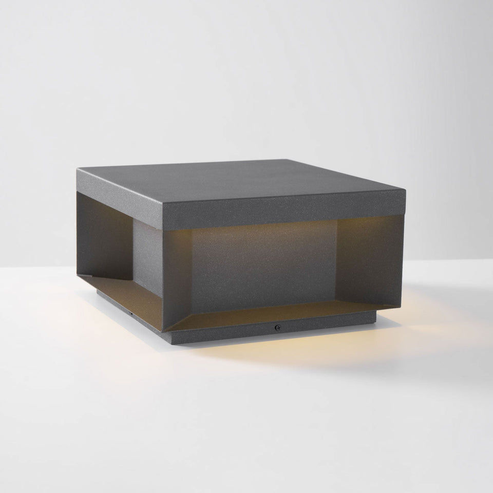 Outdoor Post Light Black Finish-Lighting > Outdoor Lighting-casanuva-casanuva