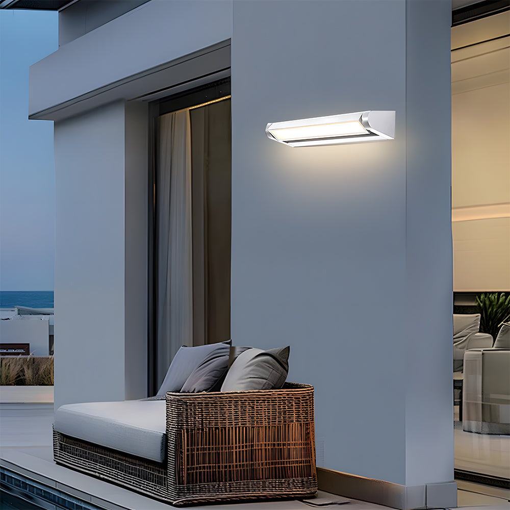 Outdoor Wall Light IP65 Black or White Finish-Lighting > Outdoor Lighting-casanuva-casanuva