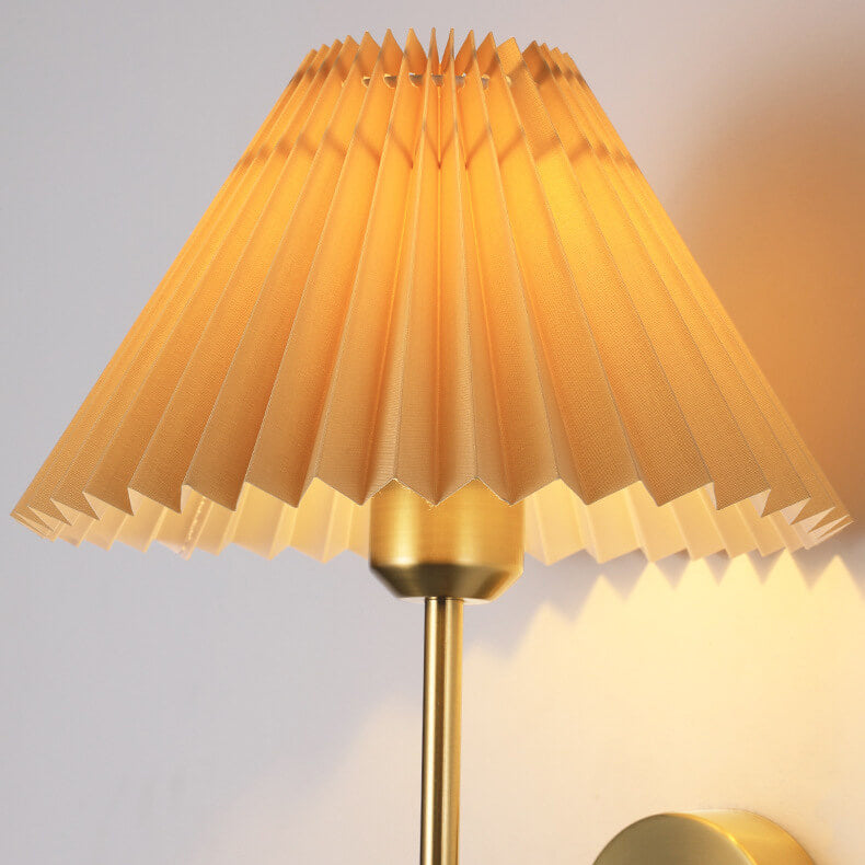 Pleated Fabric Shade Wall Sconce Lamp with Straight Arm 1-Light-Lighting > Wall Lights-casanuva-casanuva