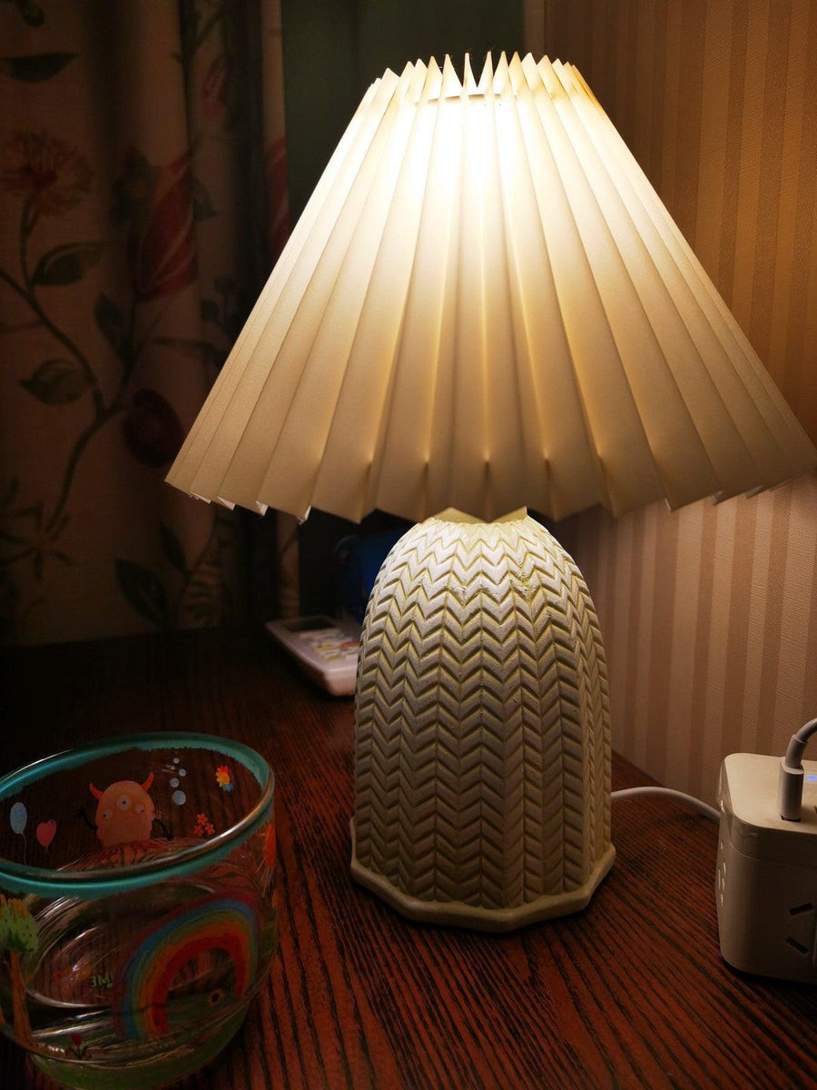 Pleated Vintage Table Lamp-Lighting > Table Lamps-casanuva-casanuva