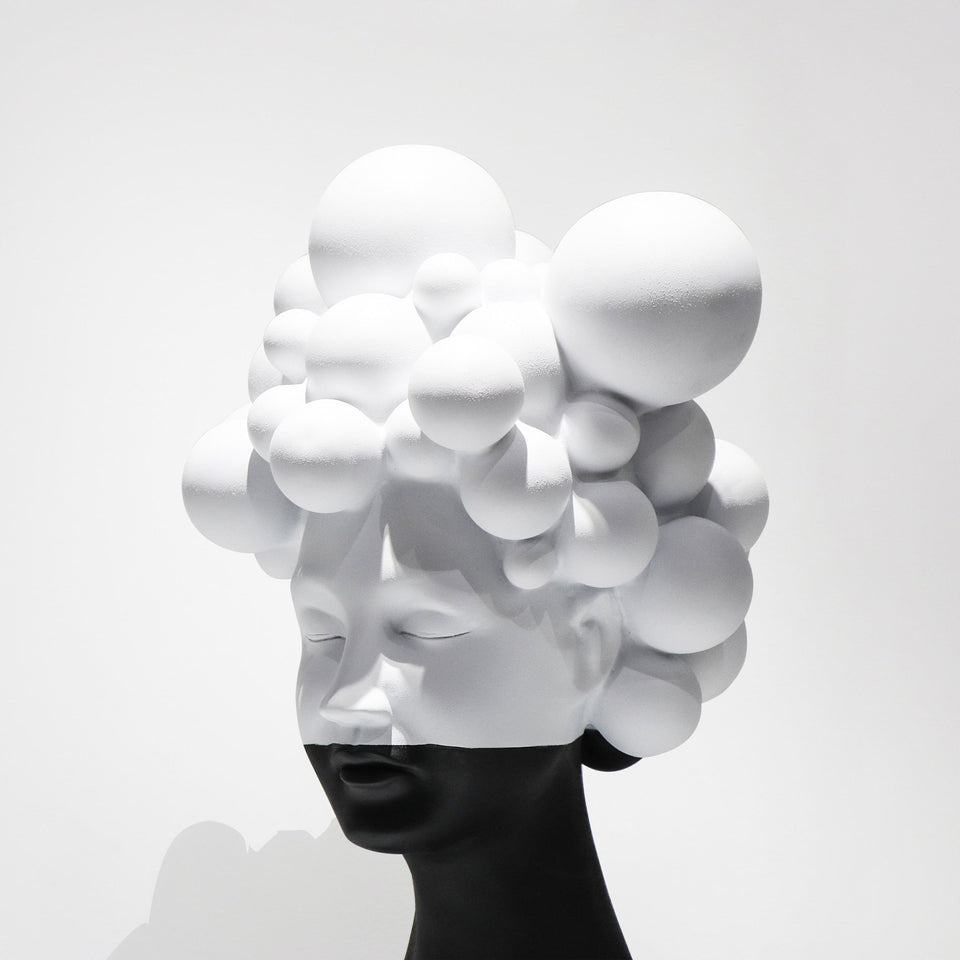 Resin Mysterious Woman Statue Nazla-Home Decor > Sculptures & Figurines-casanuva-casanuva