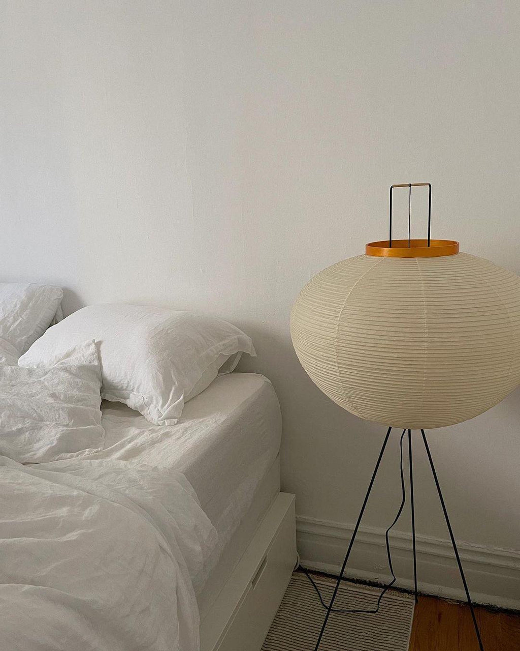 Rice Paper Floor Lamp with Soft Glow Lighting-Lighting > Floor Lamps-casanuva-casanuva