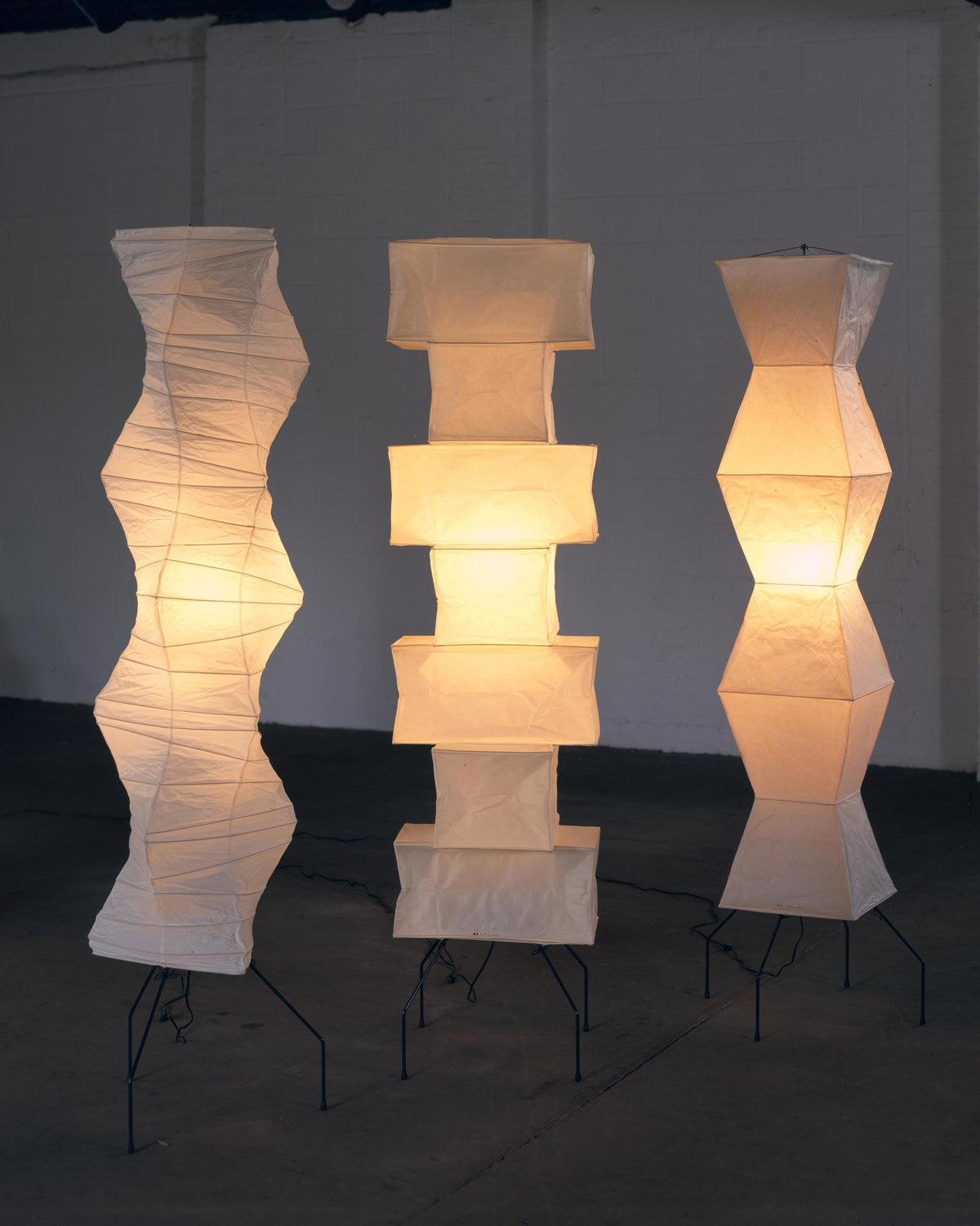 Rice Paper Floor Lamp with Soft Glow Lighting-Lighting > Floor Lamps-casanuva-casanuva