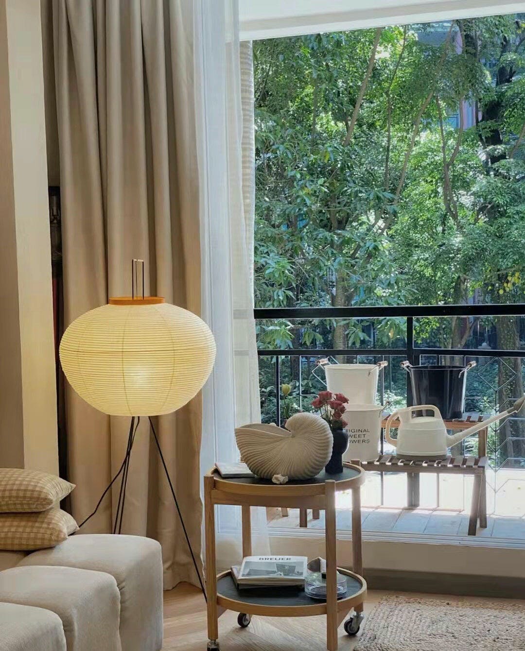 Rice Paper Floor Lamp with Soft Glow Lighting-Lighting > Floor Lamps-casanuva-casanuva