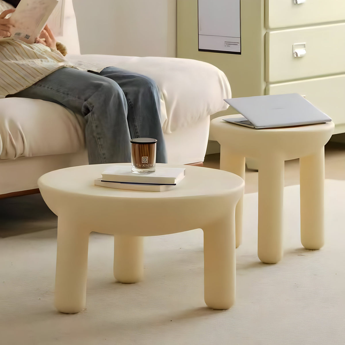 Round Dining Table Bold Design-Furniture > Dining Tables-casanuva-casanuva