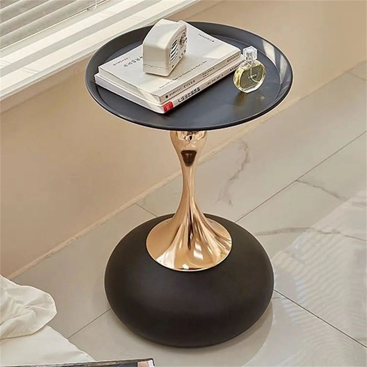 Round Metal Side Table Italian Design Compact Refined Slim-Furniture > Side Tables-casanuva-Black-casanuva