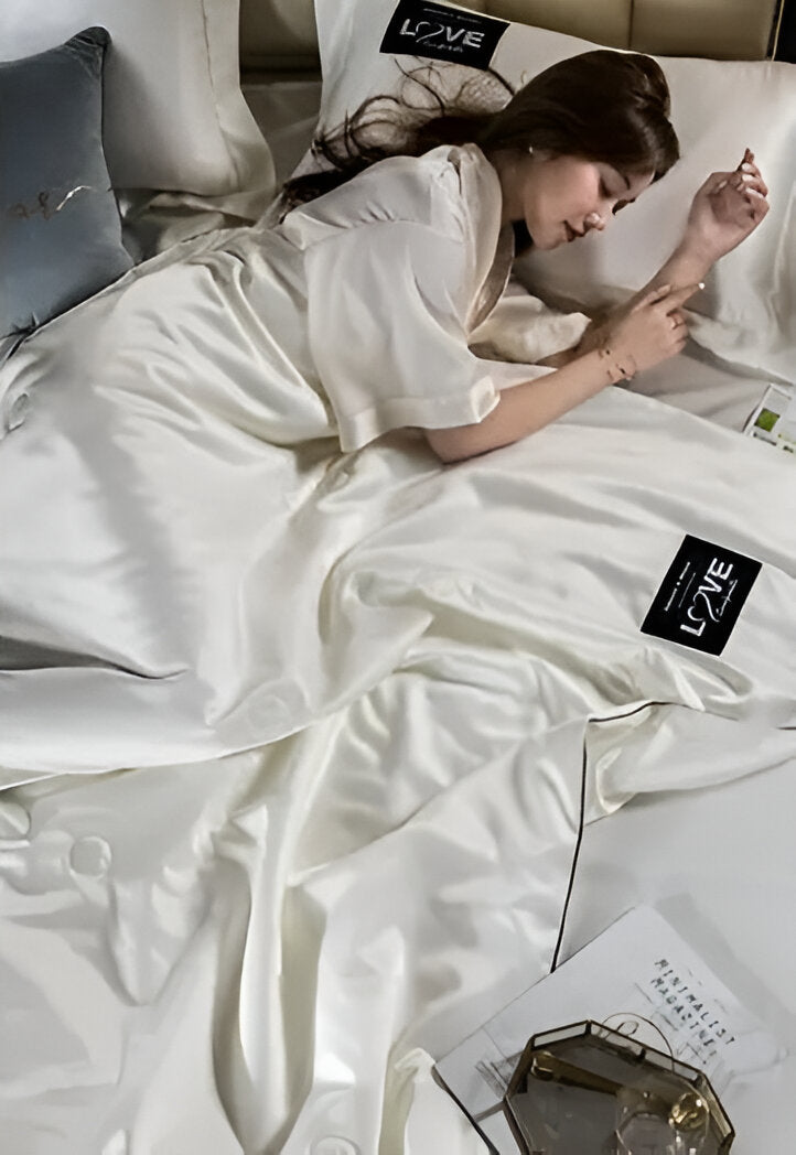 Silk Duvet for Year-Round Comfort and Softness-Bedding & Bath > Blankets-casanuva-casanuva