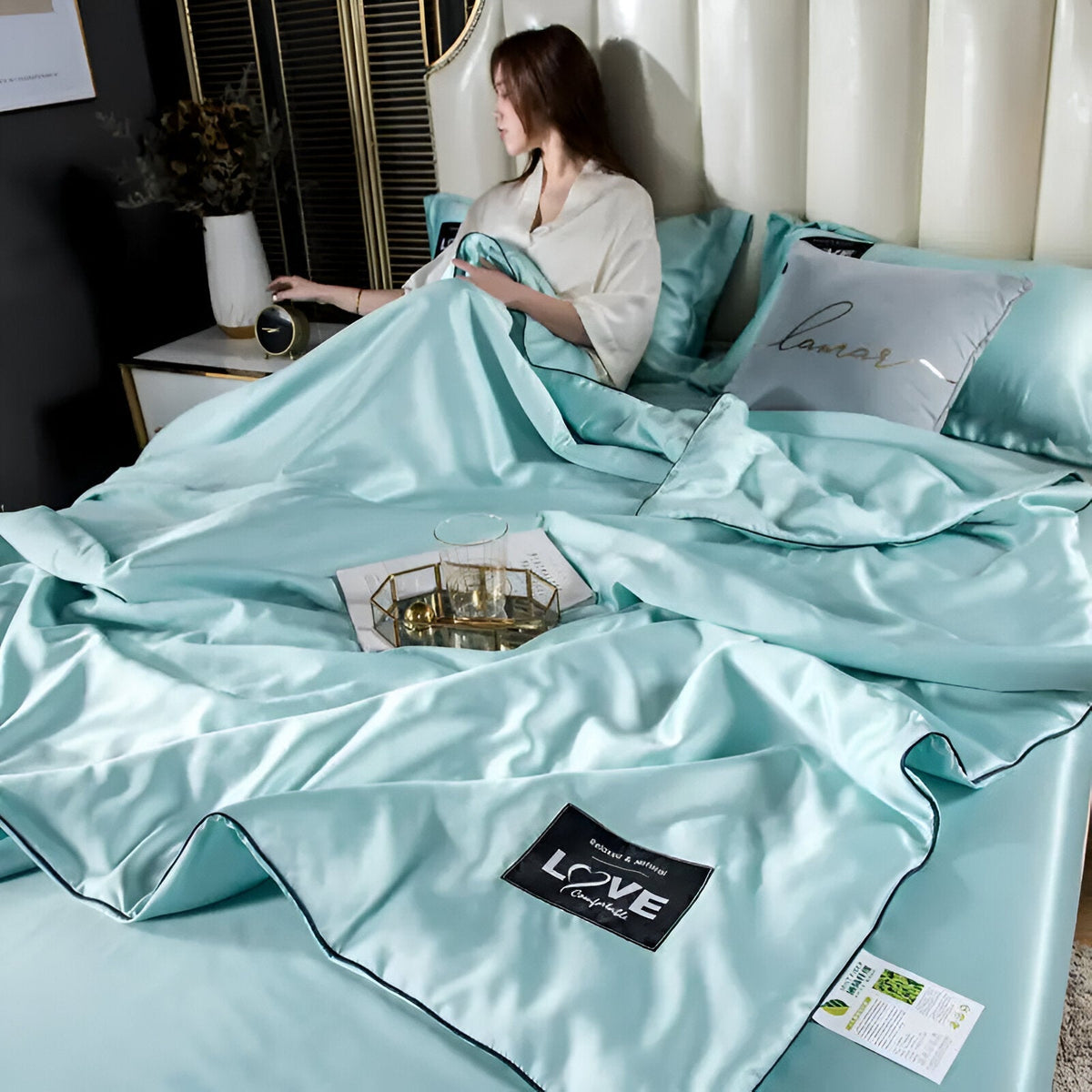 Silk Duvet for Year-Round Comfort and Softness-Bedding & Bath > Blankets-casanuva-Aqua Green-150X200Cm-casanuva
