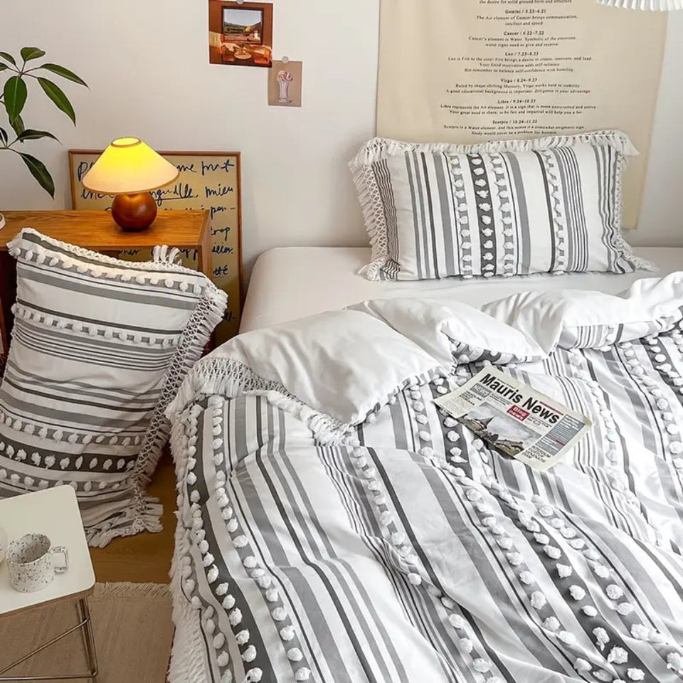Soft Stripe Duvet Set with Tassels 3 Piece Set-Bedding & Bath > Bedding Sets-casanuva-casanuva