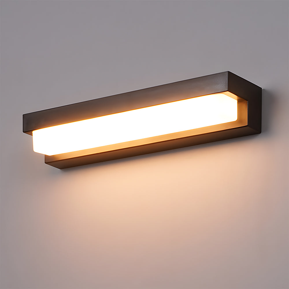 Solar LED Outdoor Wall Light Black Finish-Lighting > Outdoor Lighting-casanuva-casanuva