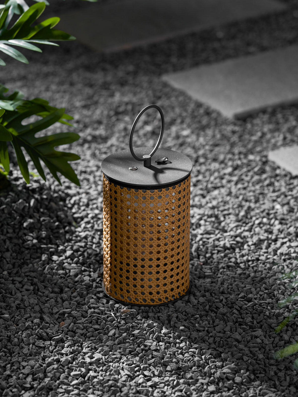 Solar Outdoor Lantern Lamp-Lighting > Outdoor Lighting-casanuva-casanuva