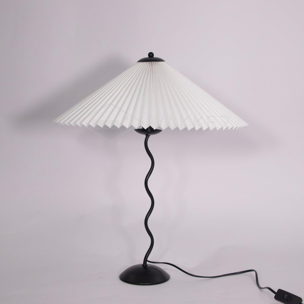 Squiggle Table Lamp with Unique Curved Design-Lighting > Table Lamps-casanuva-casanuva