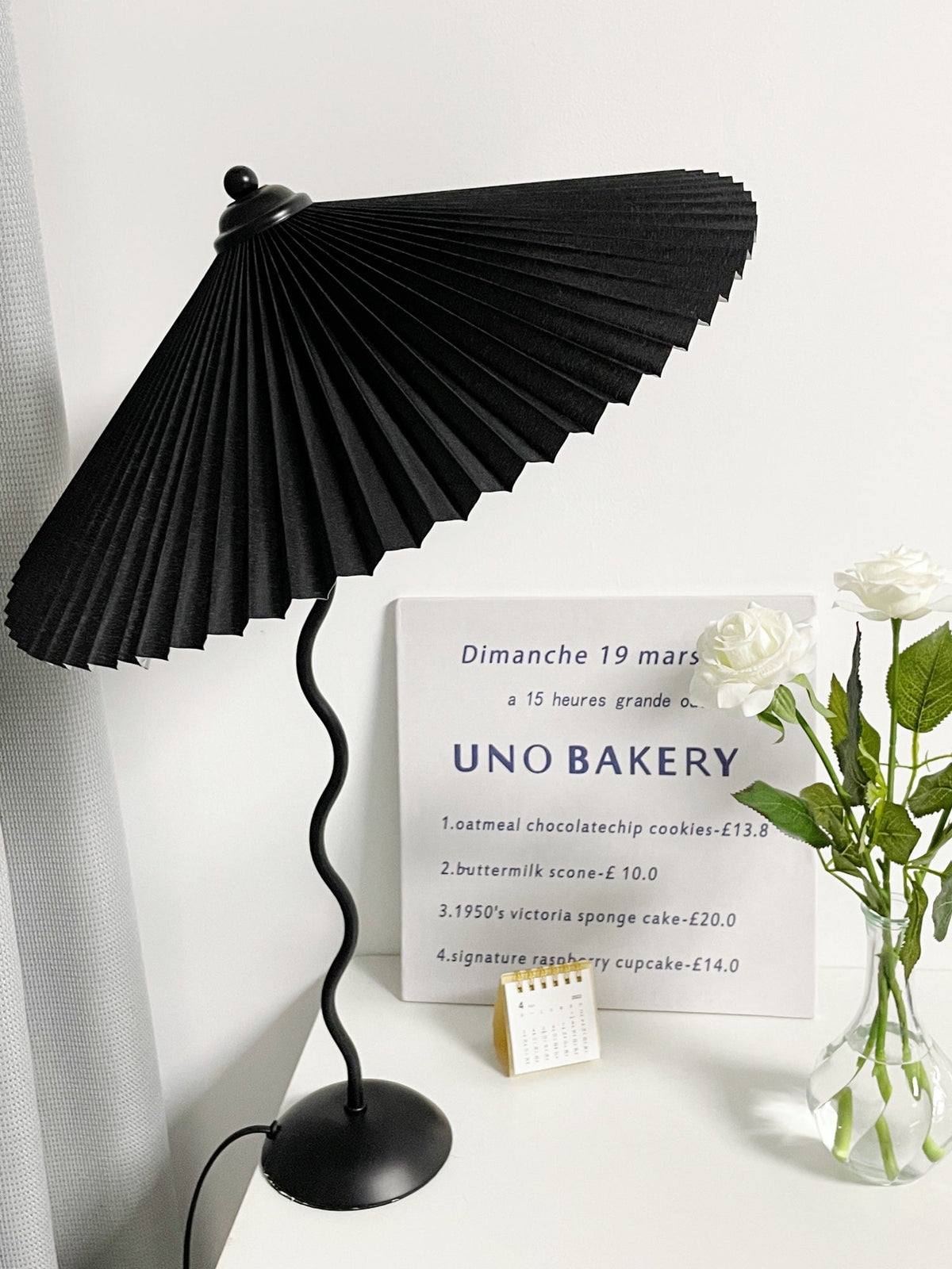 Squiggle Table Lamp with Unique Curved Design-Lighting > Table Lamps-casanuva-casanuva