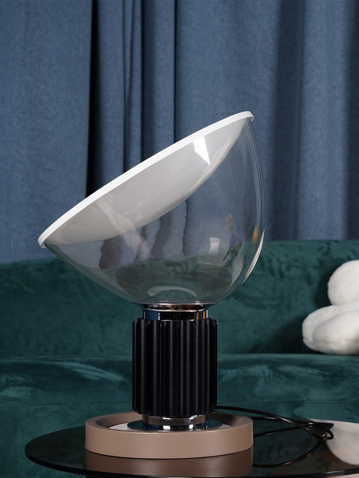 Table Lamp with Modern Design and Adjustable Brightness-Lighting > Table Lamps-casanuva-casanuva