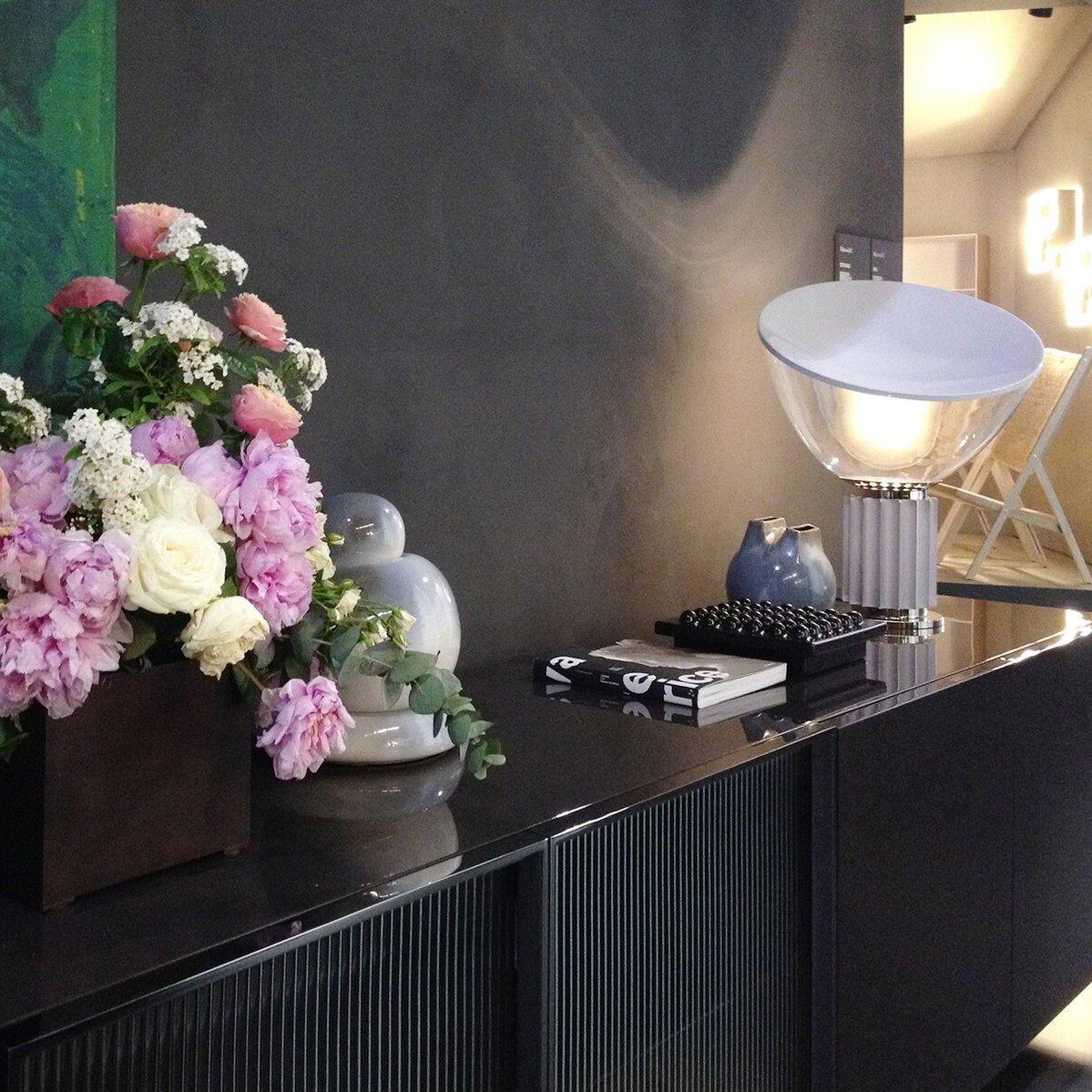 Table Lamp with Modern Design and Adjustable Brightness-Lighting > Table Lamps-casanuva-casanuva