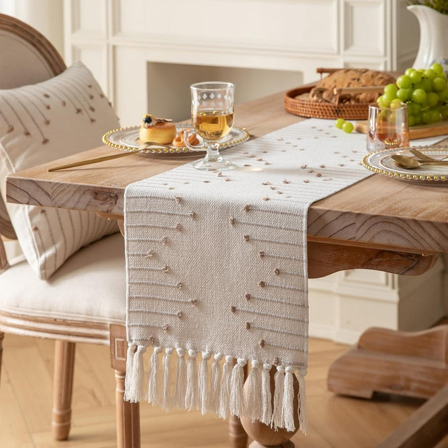 Tassel Table Runner Elegant Design-Covers & Textiles > Table Runners-casanuva-casanuva