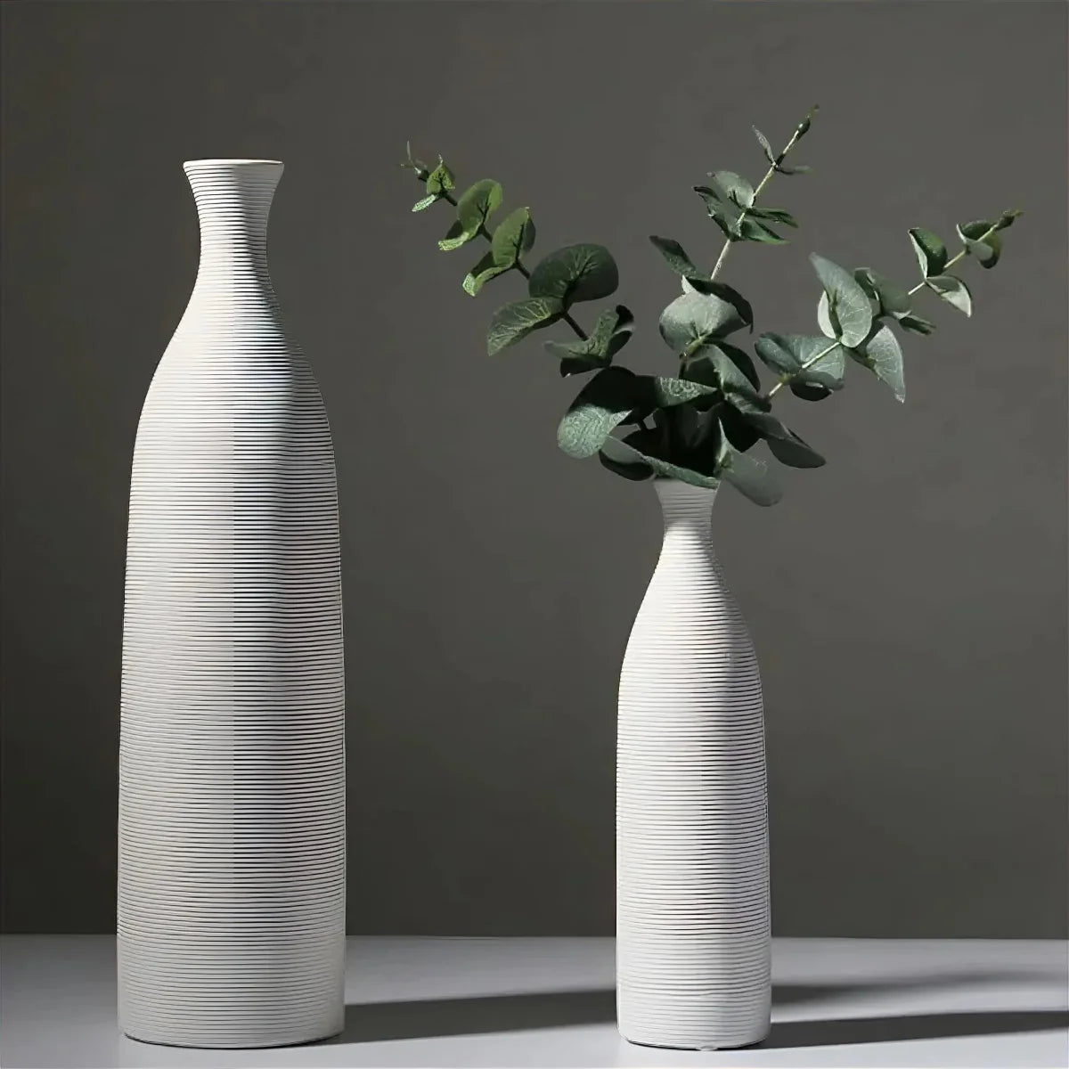 Vase Modern Elegance for Home and Office Decor-Home Decor > Vases-casanuva-casanuva