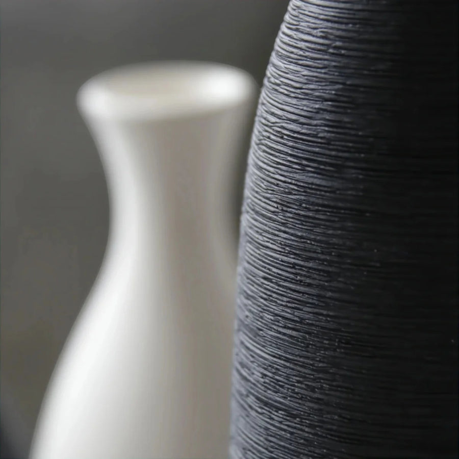 Vase Modern Elegance for Home and Office Decor-Home Decor > Vases-casanuva-casanuva