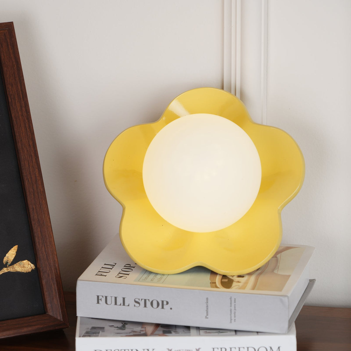 Wall Lamp with Floral Design-Lighting > Wall Lights-casanuva-casanuva