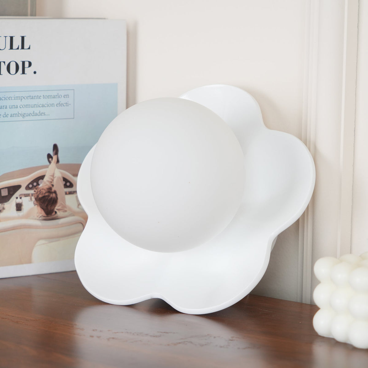 Wall Lamp with Floral Design-Lighting > Wall Lights-casanuva-casanuva