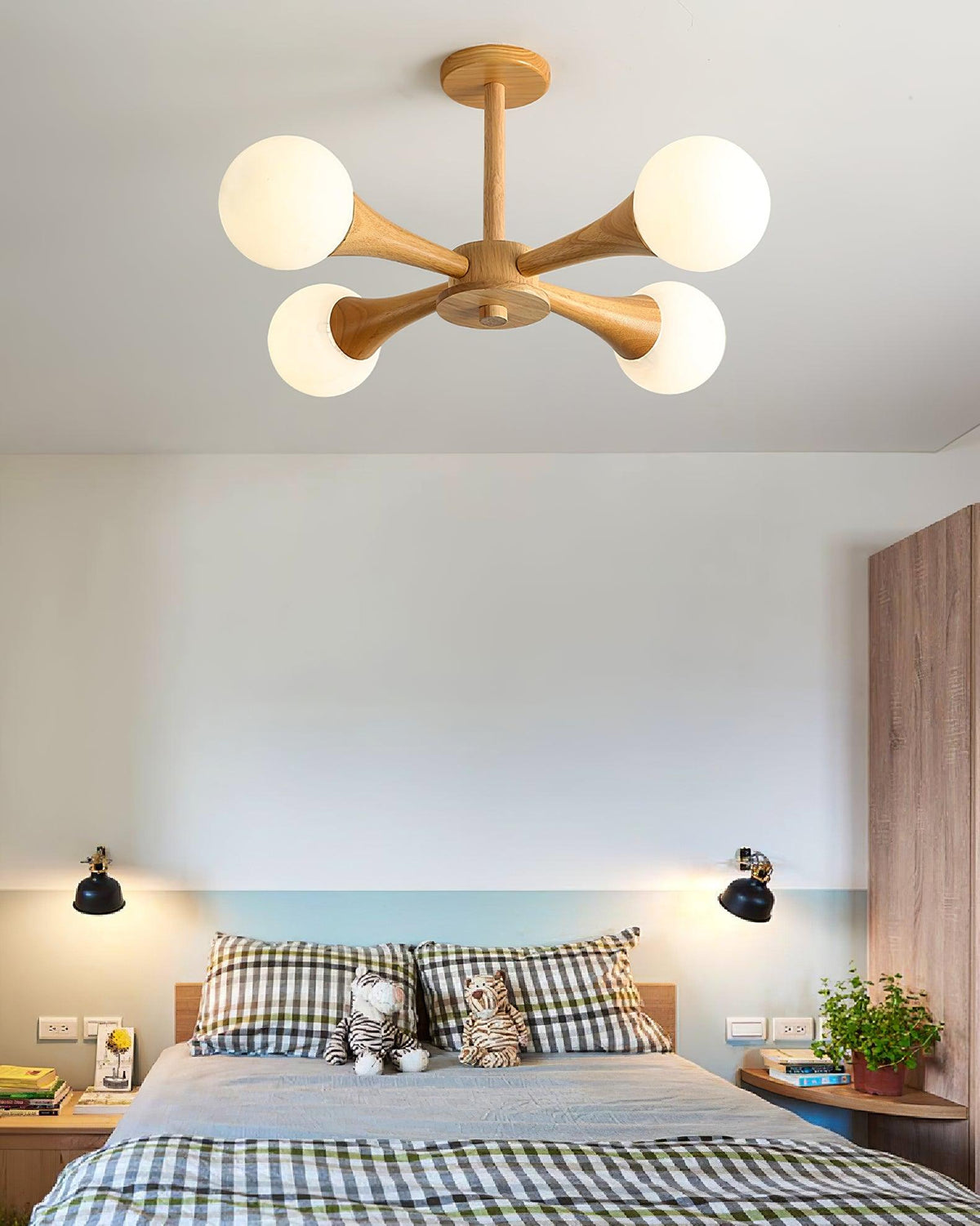 Wooden Chandelier with Natural Finish-Lighting > Chandeliers & Pendant Lights-casanuva-casanuva