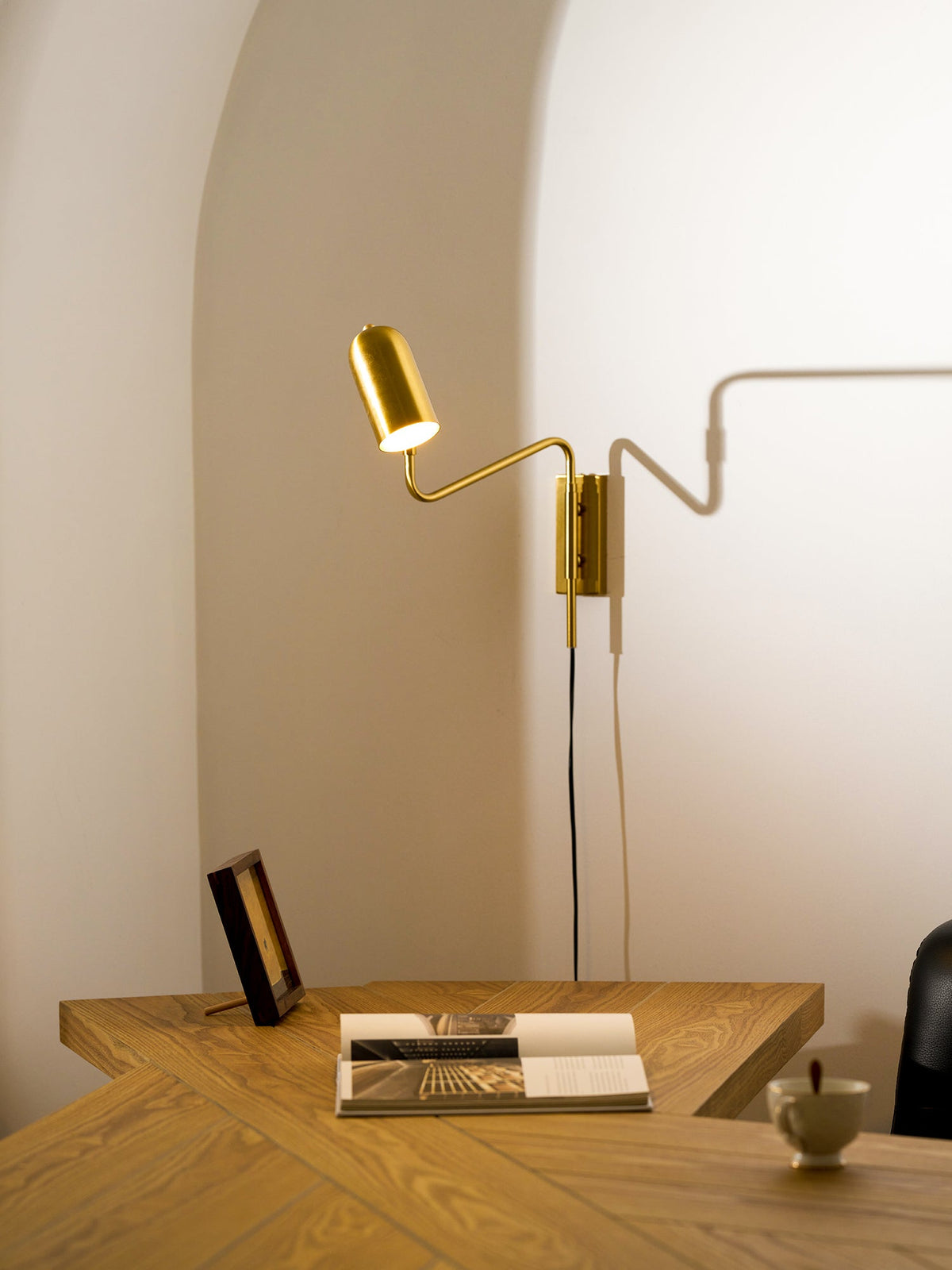 Adjustable Plug In Wall Lamp with Arm-Lighting > Wall Lights-casanuva-casanuva