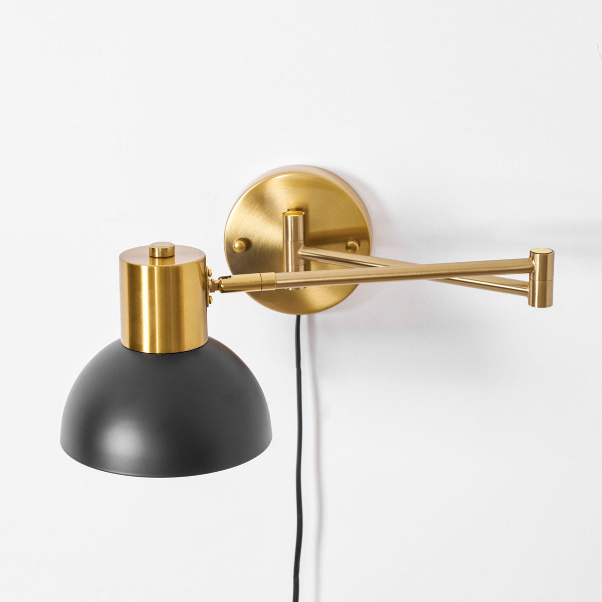 Adjustable Plug In Wall Lamp with Arm-Lighting > Wall Lights-casanuva-casanuva